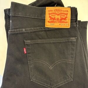 Levi's Black Straight Fit Men's Jeans - 505